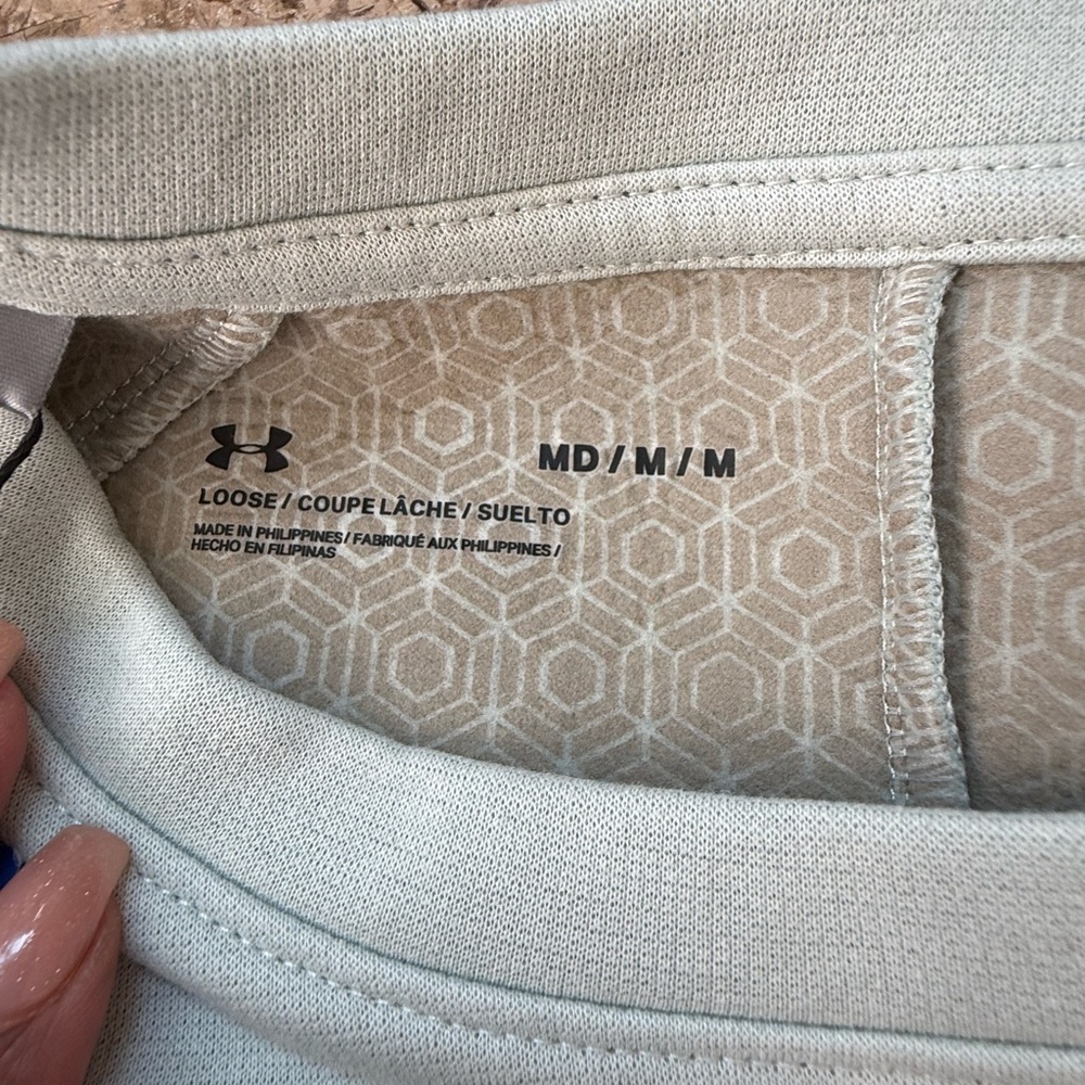 Under Armour Women’s Light Green Crewneck Sweatshirt NWT Size M - Picture 6 of 10